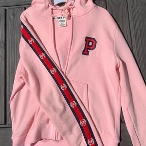 ✨✨PINK VICTORIA SECRET ZIP UP JACKET ✨✨